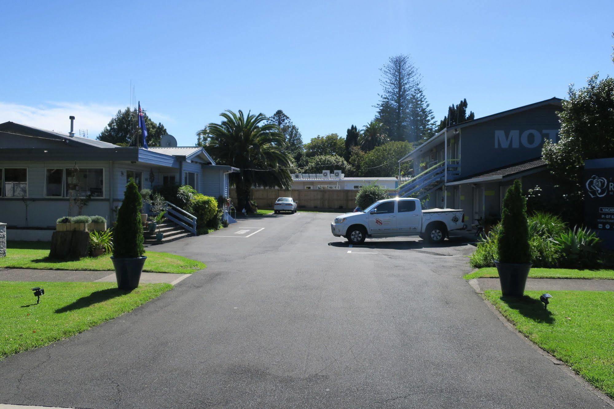Roselands Motel Tauranga Exterior foto
