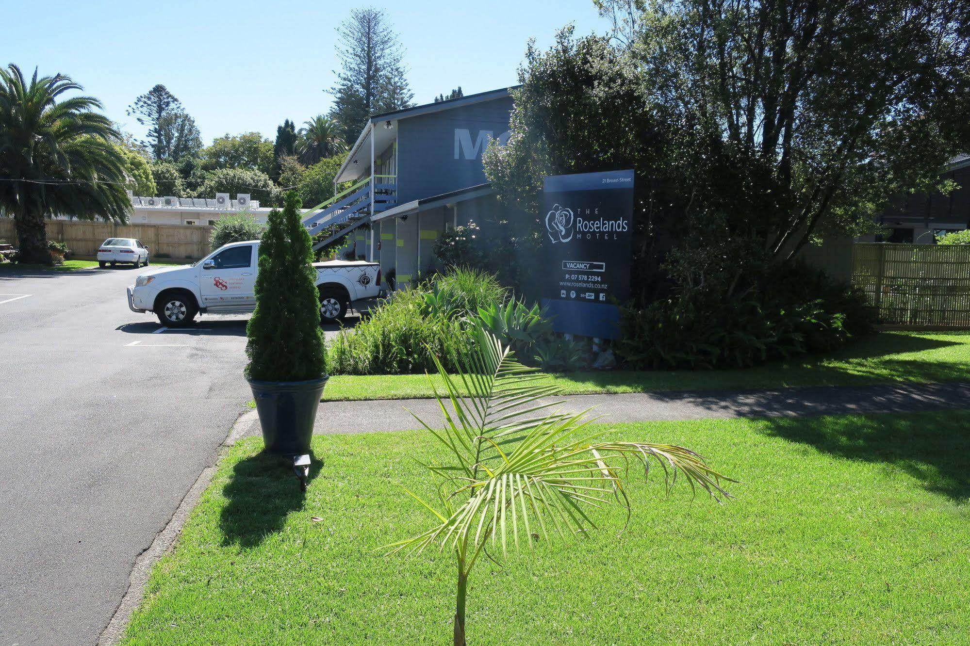 Roselands Motel Tauranga Exterior foto