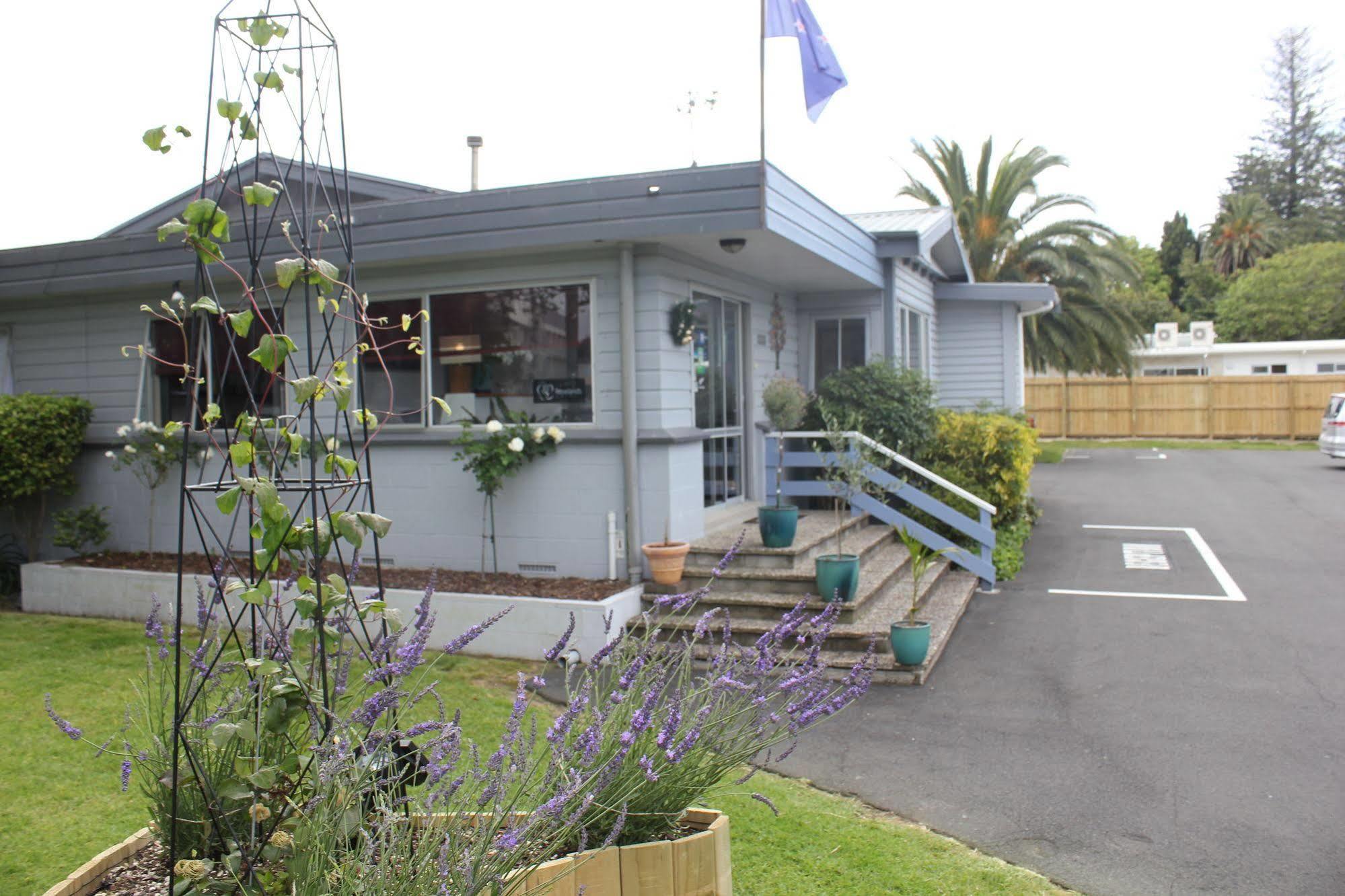 Roselands Motel Tauranga Exterior foto