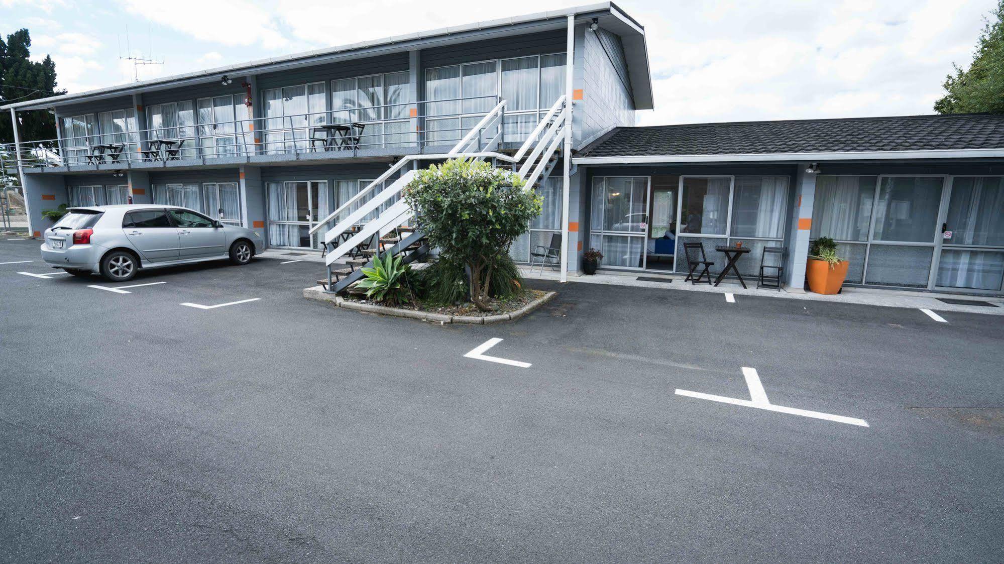 Roselands Motel Tauranga Exterior foto